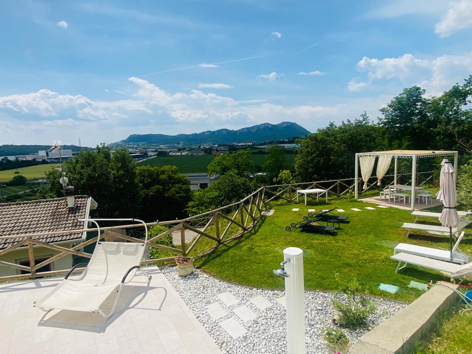 Villa Poggio Ulivo Pool-Apartments Rivoli Veronese Экстерьер фото