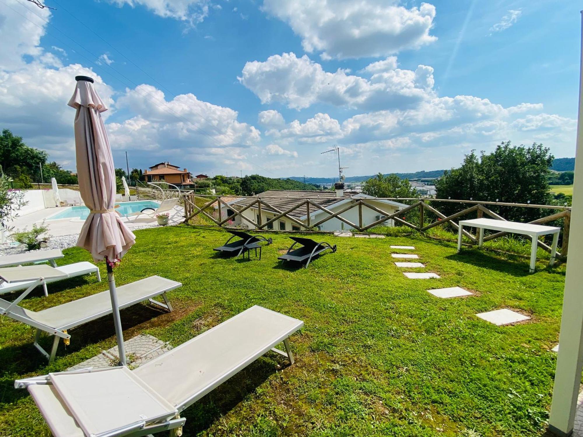 Villa Poggio Ulivo Pool-Apartments Rivoli Veronese Экстерьер фото